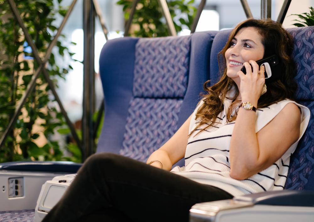 Vrouw is aan het bellen